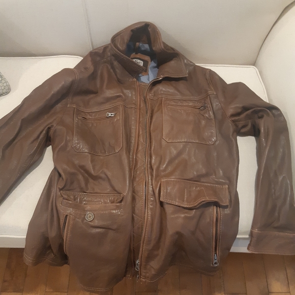 Leather jacket - Picture 2 of 2